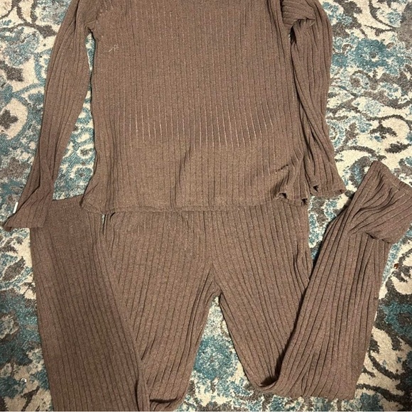 Brown Ribbed Knit Lounge Set - Picture 1 of 5